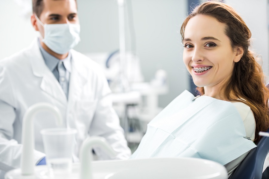 Dental Emergencies: How to Care for Your Teeth When Wearing Braces and Participating in Winter Sports